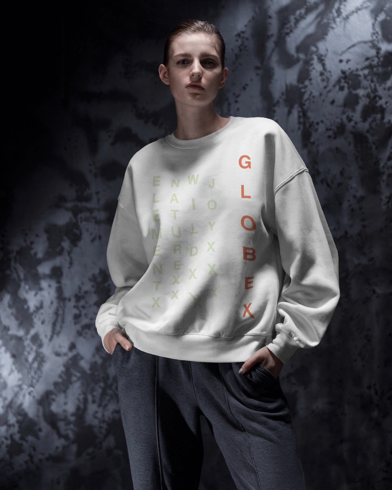 GLOBE X BY ENJOY LIFE Sweatshirt